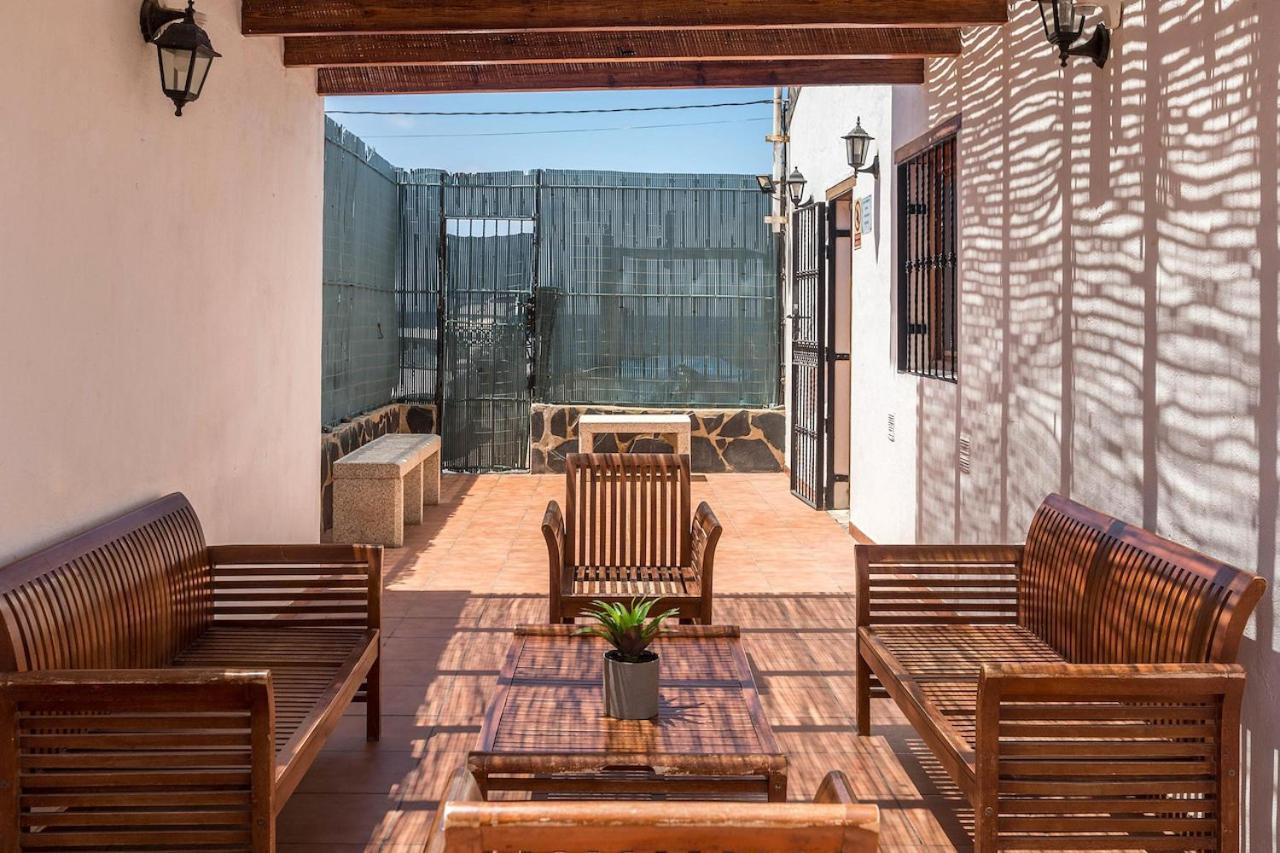 Villa Casa costera playa de Tasarte San Nicolás Exterior foto